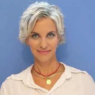 ד"ר נועה חובב